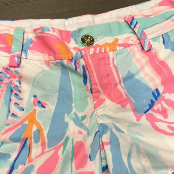 Lilly Pulitzer The Callahan Shorts Out of the Sea - Picture 2 of 8